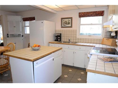 23 Riverside Drive, Kingston, ON - Indoor Photo Showing Kitchen With Double Sink