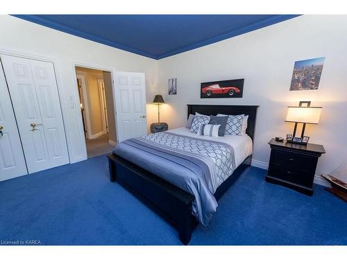 16 Riverside Drive, Kingston, ON - Indoor Photo Showing Bedroom