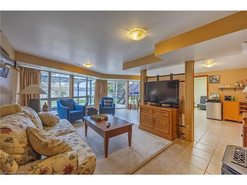 478 Sherman Point Road, Napanee, ON - Indoor Photo Showing Living Room