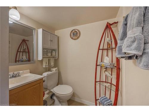 478 Sherman Point Road, Napanee, ON - Indoor Photo Showing Bathroom