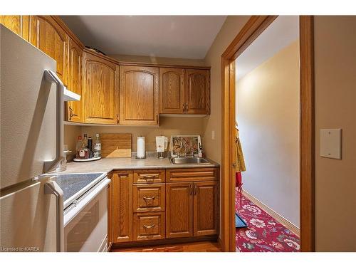 478 Sherman Point Road, Napanee, ON - Indoor Photo Showing Kitchen