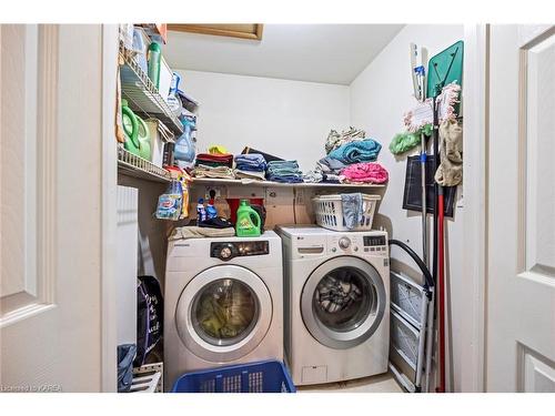 5303 Petworth Road, South Frontenac, ON - Indoor Photo Showing Laundry Room