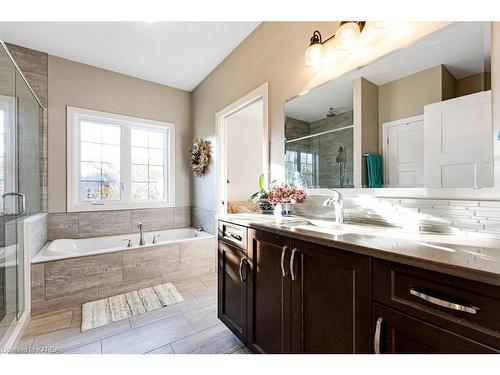 20 Blacks Road, Trenton, ON - Indoor Photo Showing Bathroom