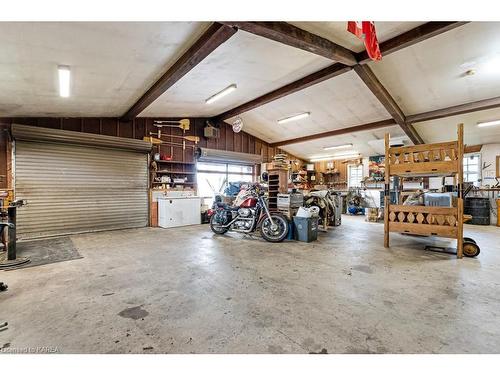 20 Blacks Road, Trenton, ON - Indoor Photo Showing Garage