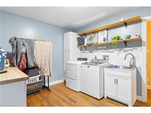 4117 Saddlemire Road, Williamsburg, ON - Indoor Photo Showing Laundry Room