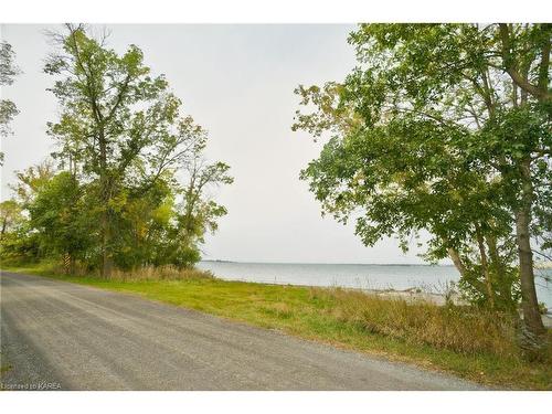 15355 Front Road, Stella, ON 