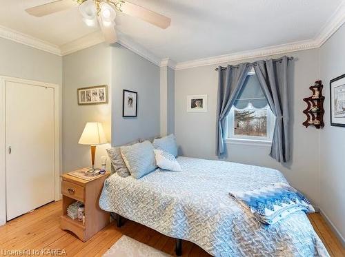 337 Howe Island Ferry Road, Gananoque, ON - Indoor Photo Showing Bedroom