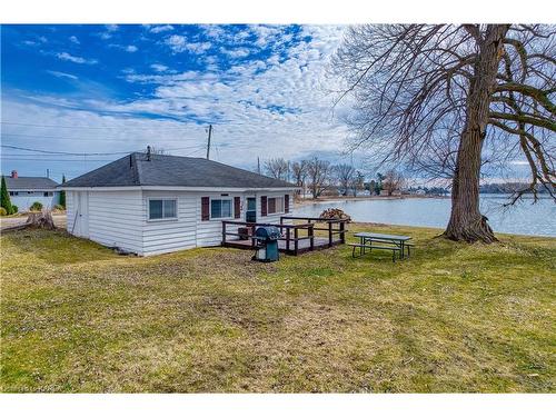 337 Howe Island Ferry Road, Gananoque, ON - Outdoor With Body Of Water