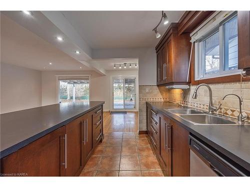 33 Robertson Lane, Belleville, ON - Indoor Photo Showing Kitchen With Double Sink