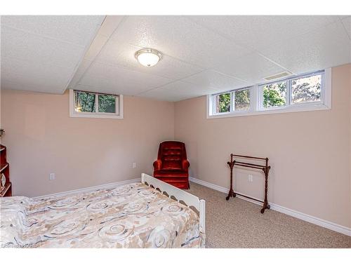 100 Maple Street S, Gananoque, ON - Indoor Photo Showing Bedroom