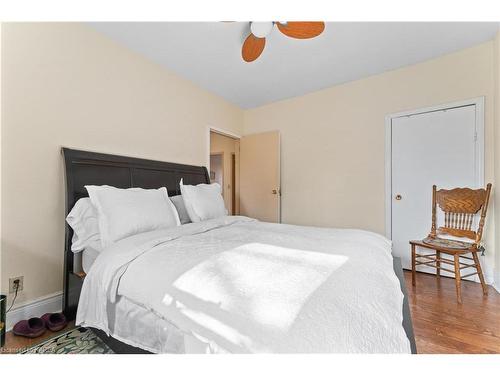 167 Brock Street, Gananoque, ON - Indoor Photo Showing Bedroom