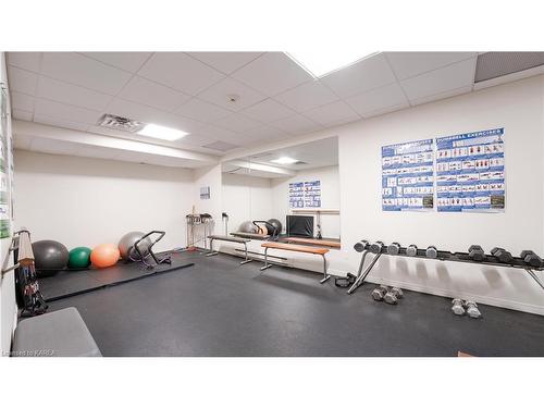 1407-185 Ontario Street, Kingston, ON - Indoor Photo Showing Gym Room