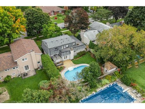 302 Avenue Road, Kingston, ON - Outdoor With In Ground Pool