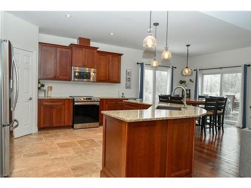 46 Owen Avenue, Gananoque, ON - Indoor Photo Showing Kitchen With Double Sink