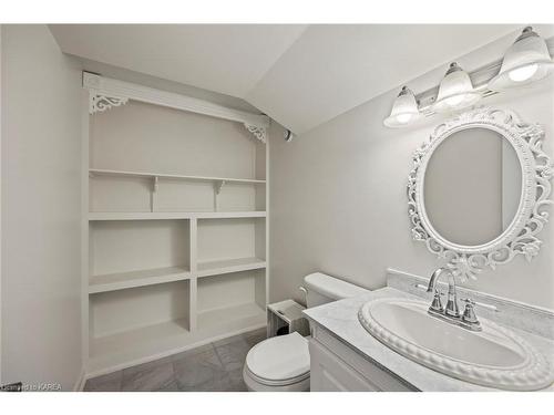 1508 Crimson Crescent, Kingston, ON - Indoor Photo Showing Bathroom