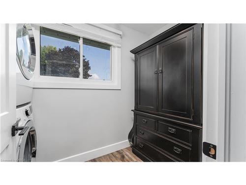 24 Jackstraw Lane, Gananoque, ON - Indoor Photo Showing Laundry Room