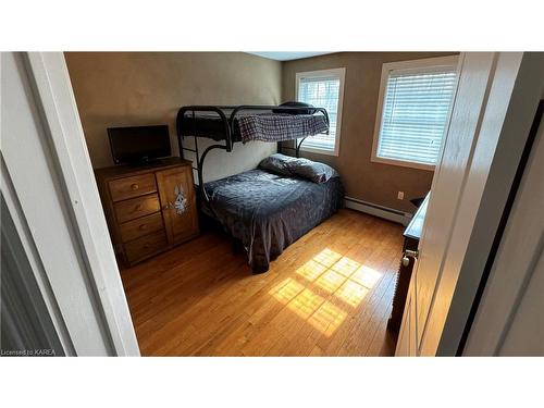 540 Cutler Road, Yarker, ON - Indoor Photo Showing Bedroom
