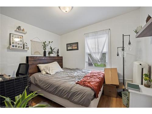 260 John Street, Gananoque, ON - Indoor Photo Showing Bedroom