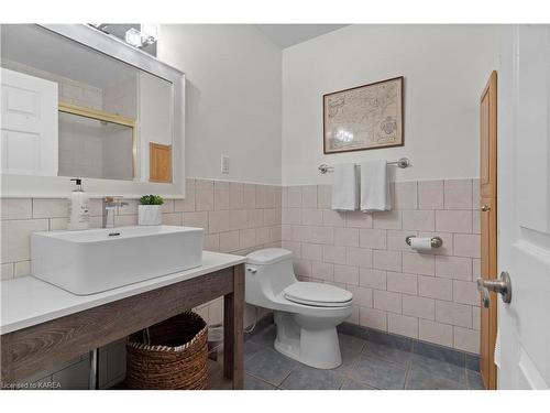 412 Card Road, Yarker, ON - Indoor Photo Showing Bathroom