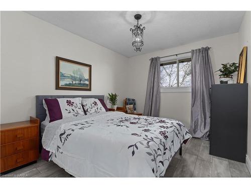 412 Card Road, Yarker, ON - Indoor Photo Showing Bedroom