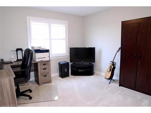 1107 Woodhaven Drive, Kingston, ON - Indoor Photo Showing Office