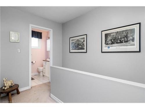 875 Oakview Avenue, Kingston, ON - Indoor Photo Showing Other Room