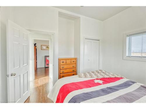 1342 4Th Line Road, Wolfe Island, ON - Indoor Photo Showing Bedroom