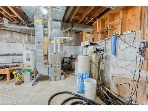 1342 4Th Line Road, Wolfe Island, ON - Indoor Photo Showing Basement