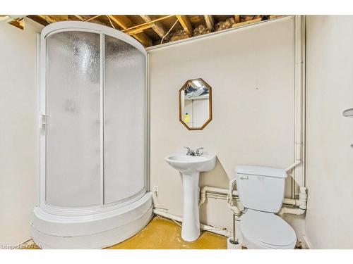 4581 Wild Life Lane, Battersea, ON - Indoor Photo Showing Bathroom