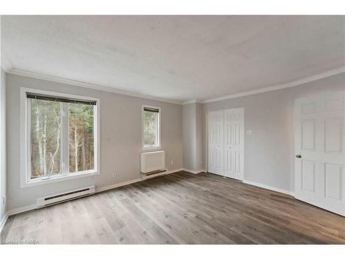 4-1 Timberview Way, Nepean, ON - Indoor Photo Showing Other Room