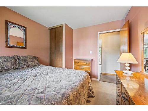 371 Maple Street, Deseronto, ON - Indoor Photo Showing Bedroom