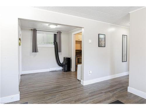 78 Carruthers Avenue, Kingston, ON - Indoor Photo Showing Other Room