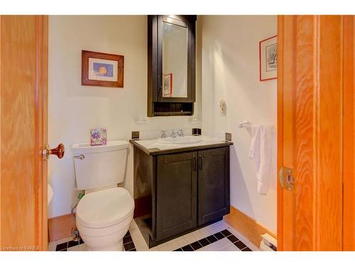 200 Sugar Bush Lane, Godfrey, ON - Indoor Photo Showing Bathroom