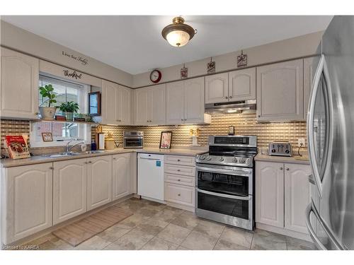 12 Kanvers Way, Napanee, ON - Indoor Photo Showing Kitchen With Double Sink
