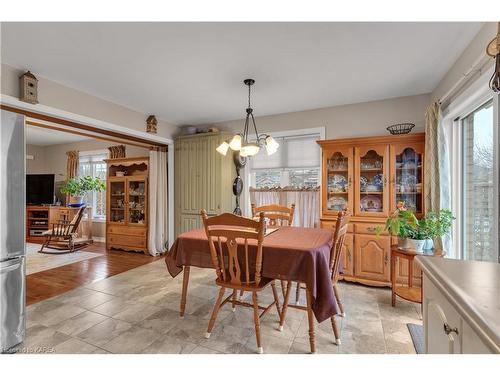 12 Kanvers Way, Napanee, ON - Indoor Photo Showing Dining Room