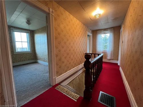 3207 John Martin Road, Hartington, ON - Indoor Photo Showing Other Room