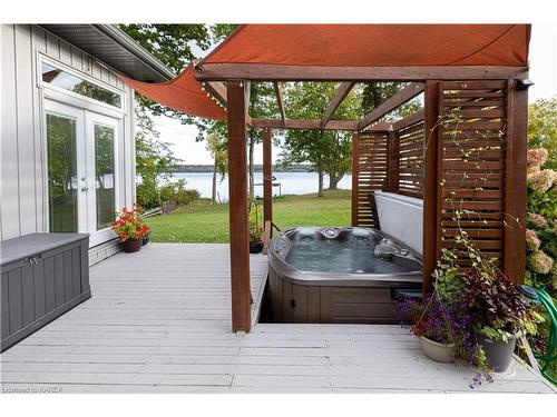51 Applewood Cove Drive, Bath, ON - Outdoor With Deck Patio Veranda With Exterior