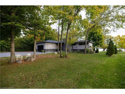 51 Applewood Cove Drive, Bath, ON - Outdoor