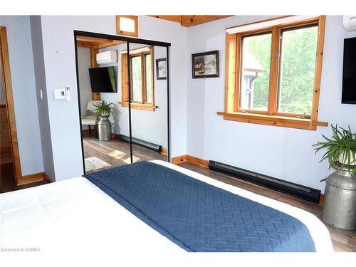 29263 Highway 7, Arden, ON - Indoor Photo Showing Bedroom