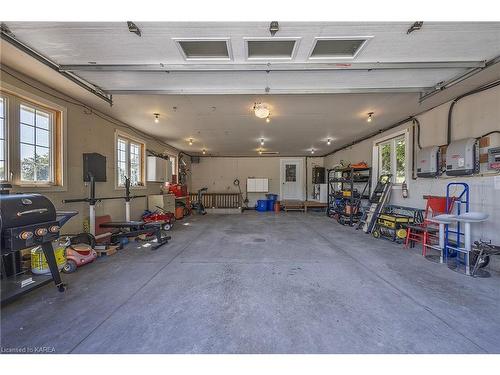 440 Old River Road, Mallorytown, ON - Indoor Photo Showing Garage