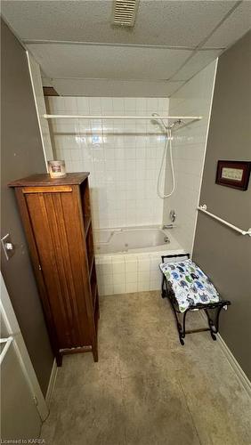 94 Conacher Drive, Kingston, ON - Indoor Photo Showing Bathroom