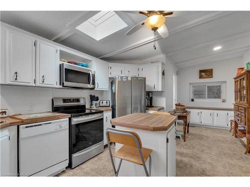 1194 Christian Road, Bloomfield, ON - Indoor Photo Showing Kitchen