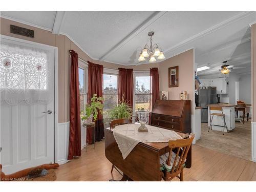 1194 Christian Road, Bloomfield, ON - Indoor Photo Showing Dining Room