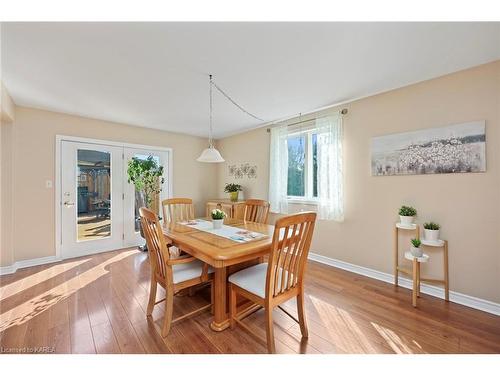 1314 Waverley Crescent, Kingston, ON - Indoor Photo Showing Dining Room