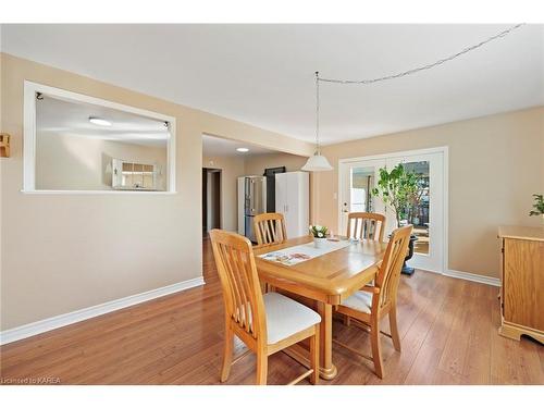 1314 Waverley Crescent, Kingston, ON - Indoor Photo Showing Dining Room