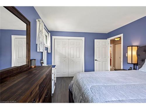 1314 Waverley Crescent, Kingston, ON - Indoor Photo Showing Bedroom