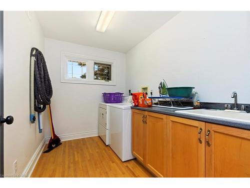 898 County Road 12, Roblin, ON - Indoor Photo Showing Laundry Room