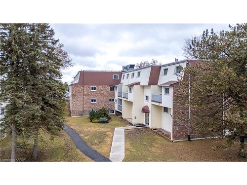 309-1010 Pembridge Crescent, Kingston, ON - Outdoor With Balcony