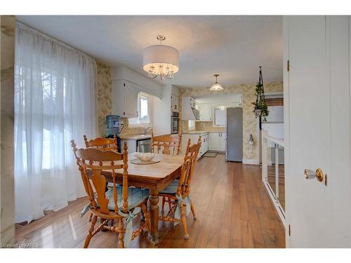 3958 Petworth Rd Road, Harrowsmith, ON - Indoor Photo Showing Dining Room