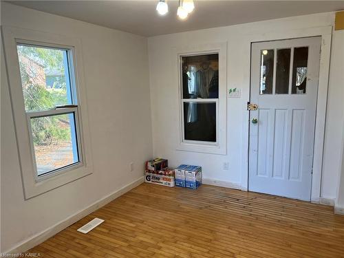 210 Fourth Street, Gananoque, ON - Indoor Photo Showing Other Room